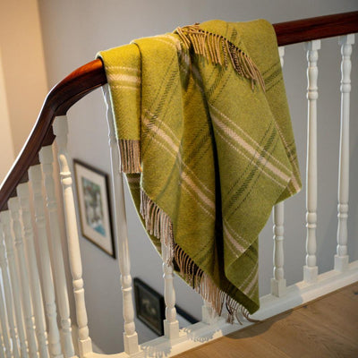 Cashmere Throw Green Beige Cream Overcheck